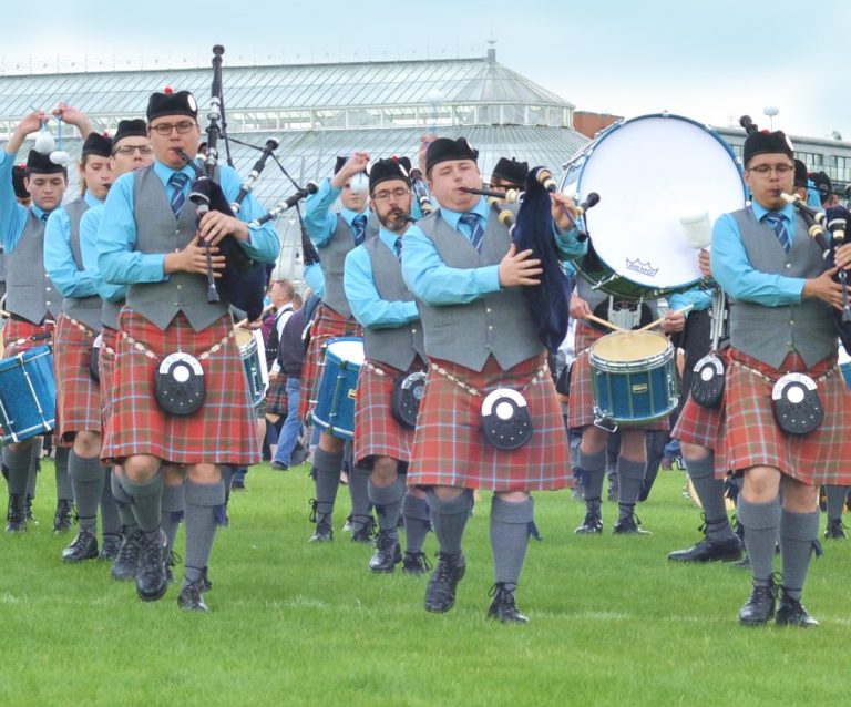 Bagpipes Drums Uniforms Henderson Imports Here to Help Since '97